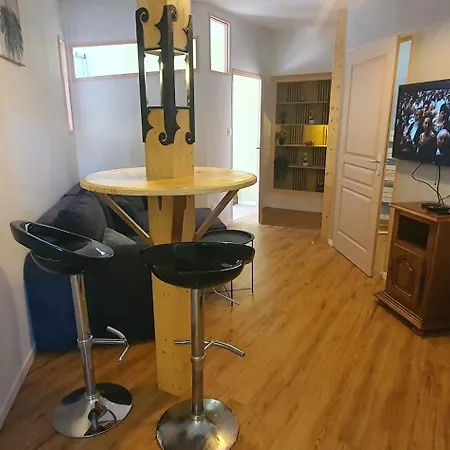 Cramiland - Juxtaposes 01 & 02 - アパート *